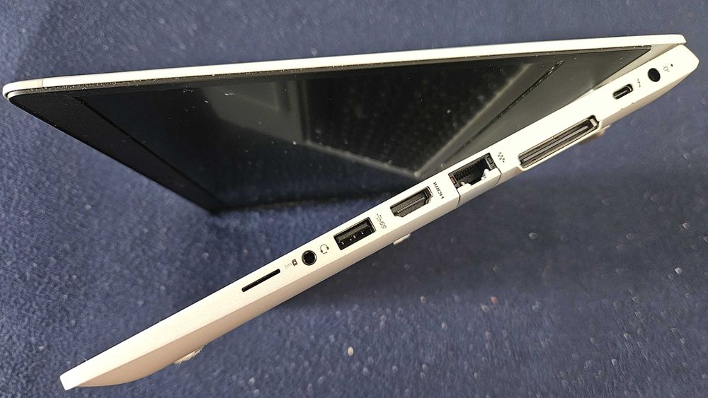 Laptop HP 830 Elitebook + Docking Station Ultraslim + Alimentator auto