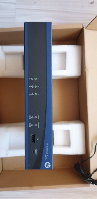 router HP A-MSR900     JF812A
