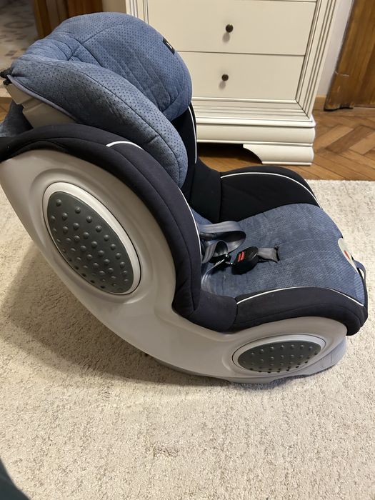 Scaun copii cu isofix