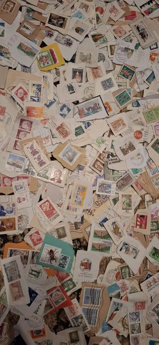 1200 пощенски марки