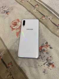 Samsung Galaxy A70 128GB 6GB RAM White Nou Garantie !