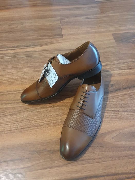 Pantofi derby din piele barbati ZARA mar 42 NOI
