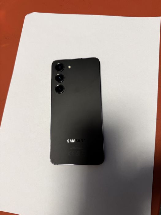 Se vinde Samsung S23 128gb, 8GB Ram