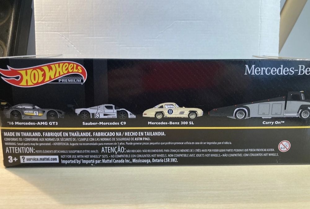 Hot wheels Mercedes  диорама Premium колички