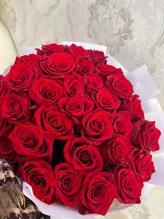 Свежий букет роз