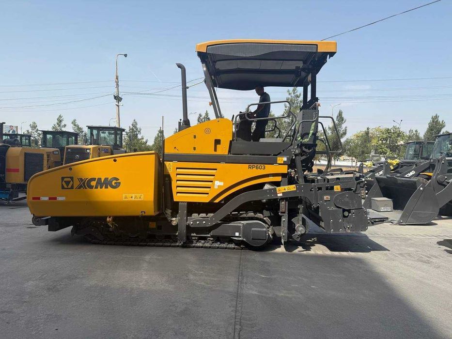 Асфальтоукладчик RP603 Акция
