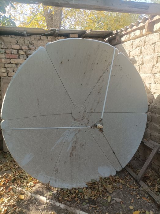 Параболическая антенна