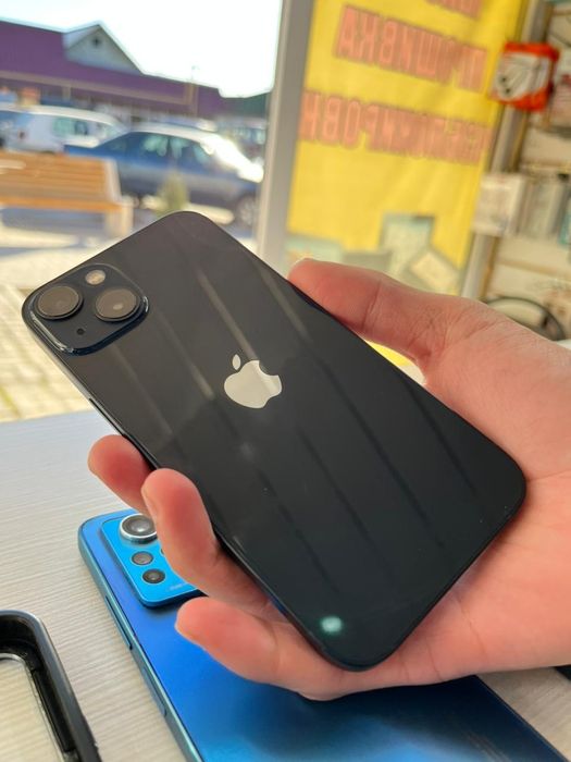 Продаю Iphone 13 128gb