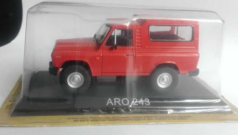 Macheta ARO 243 1980 - IXO/DeAgostini Masini de Legenda 1/43