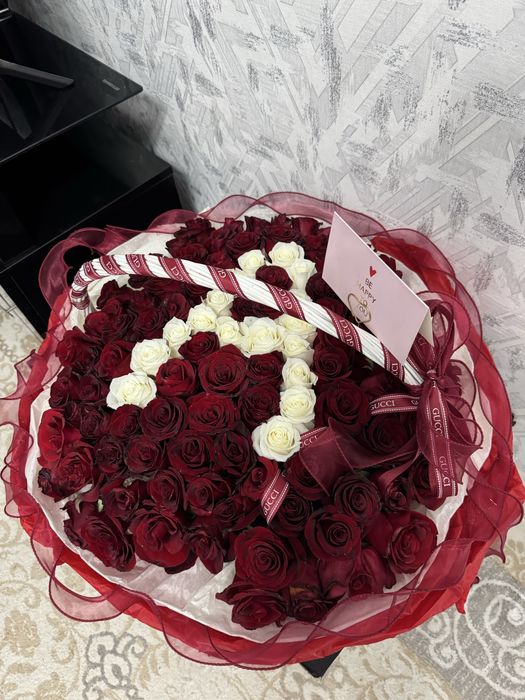 101 шт роза корзина. Свежый жаңа келді