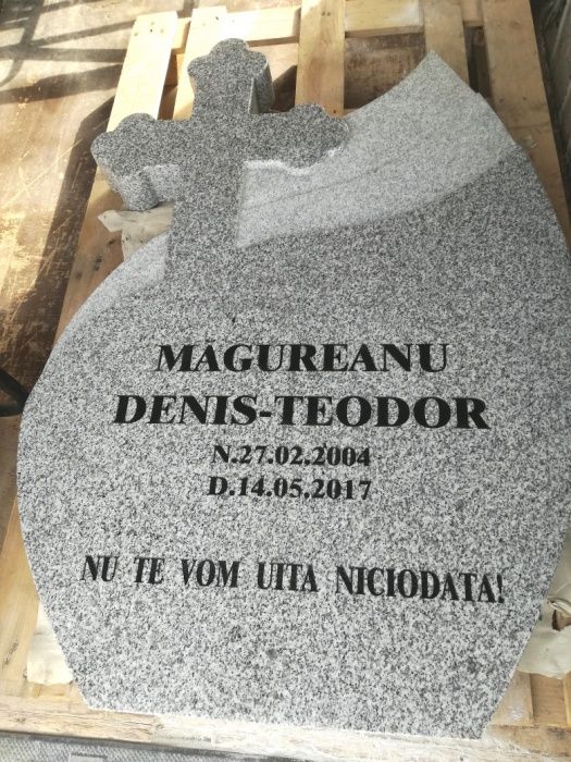 Cruci monumente și lucrări funerare