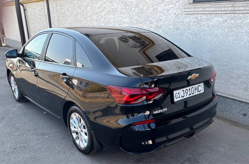 Chevrolet MONZA чёрный металик (2023г) тоза.