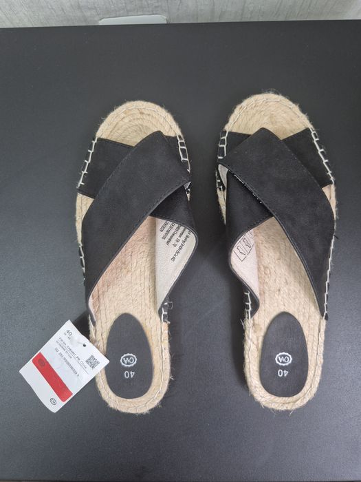 Немецкие обувь тапки  унисекс