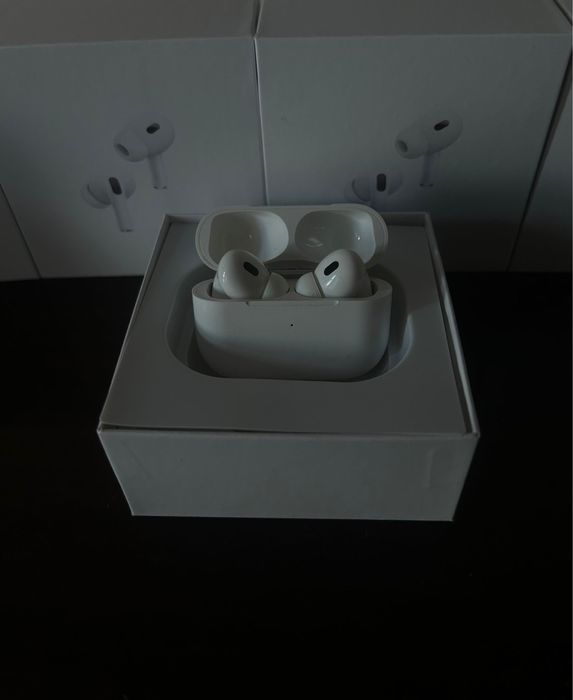 Casti AirPods lightning