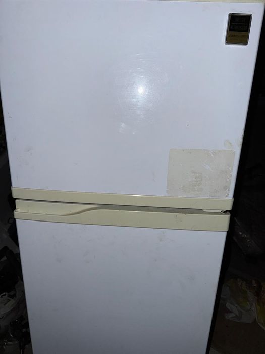 Продам холодильник