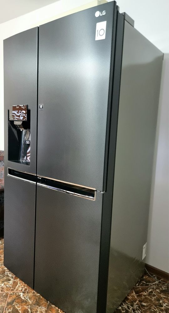 Frigider side by side LG ThinQ door in door