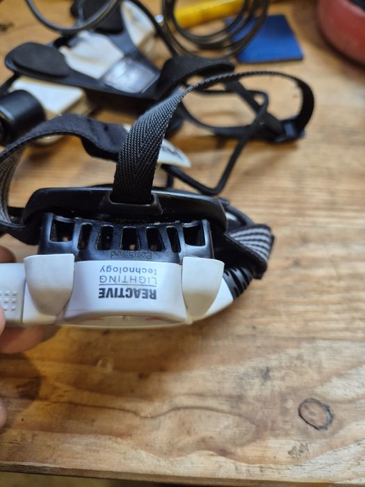 Челник Petzl Nao не зарежда