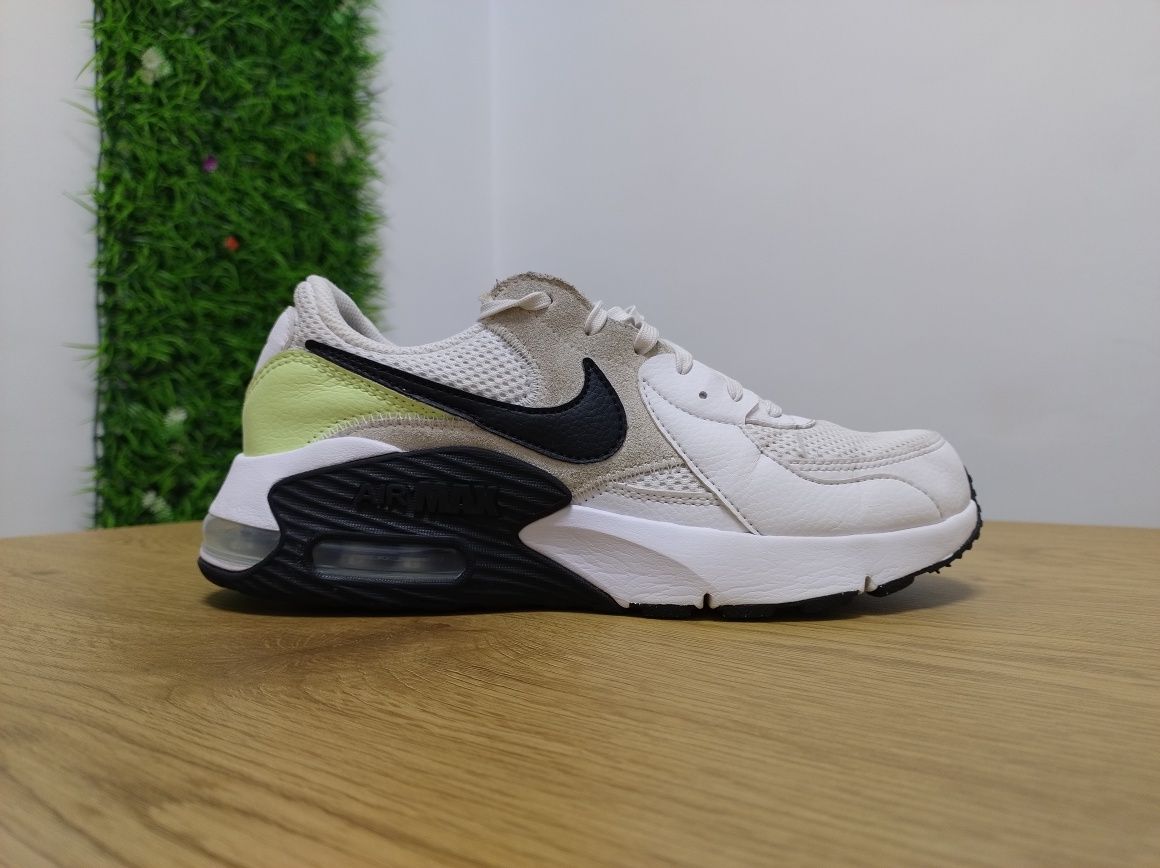 NIKE AIR MAX EXCEE - 39 номер маратонки