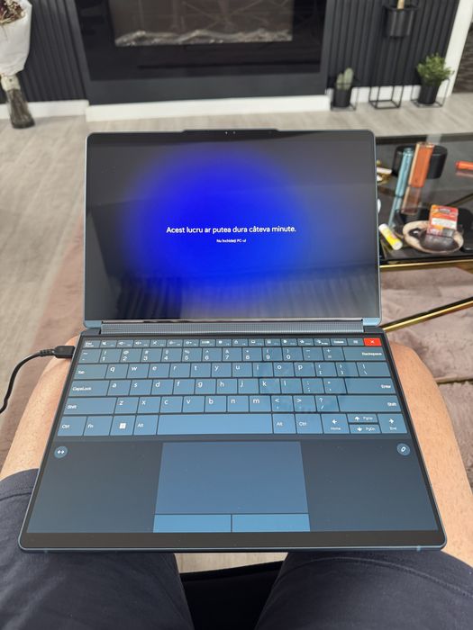 Vand /Laptop Lenovo