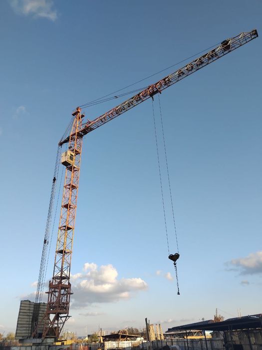 Поодаётся Башенный кран КБ-411