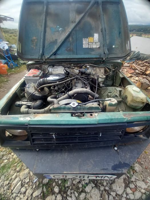Vând Suzuki samurai