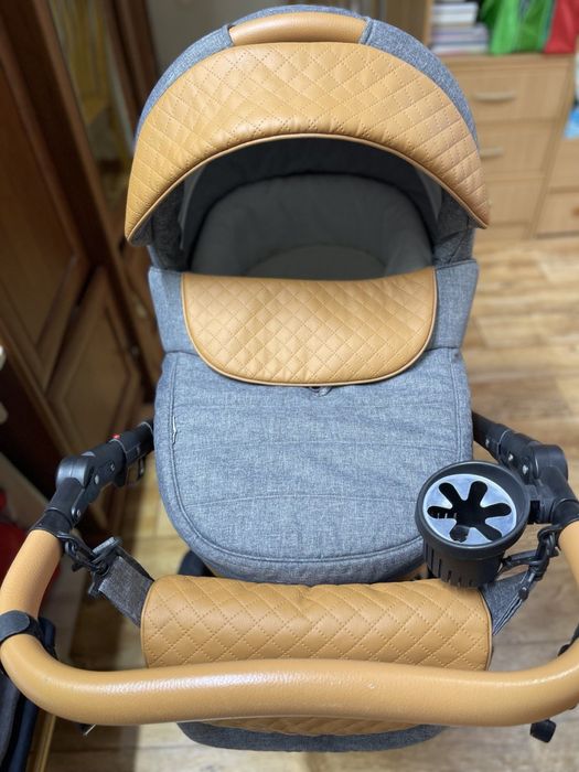 Коляска для ребенка