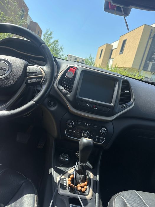 Jeep Cherokee 2015 Automat