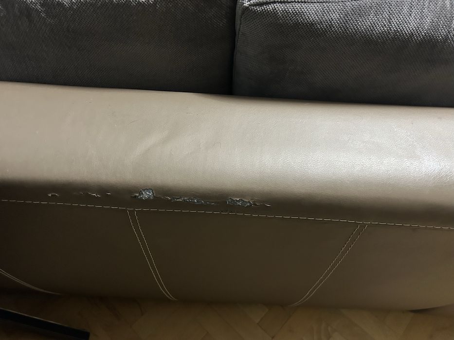 Голям ъглов диван