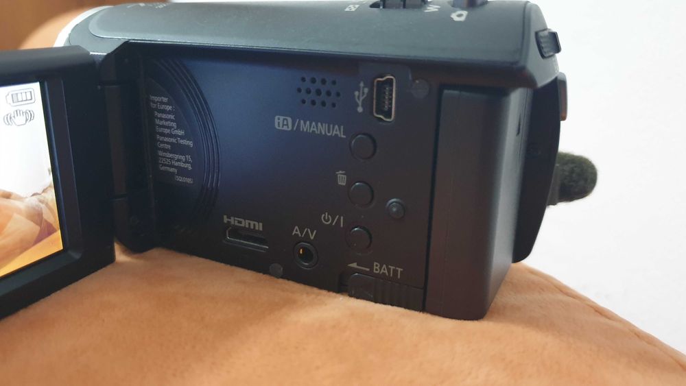 Видеокамера Panasonic HC-V160 HD