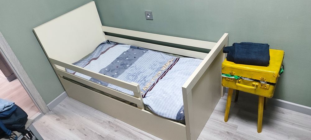 Продается детская кровать.