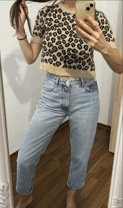 Есенни блузи и пуловери