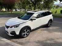 Peugeot 5008 PureTech 130 Allure cu Acoperiș Panoramic si Încălzitor Webasto 5kW