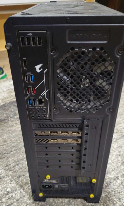 Vând calculator GAMING cu RTX 2070 XTREME