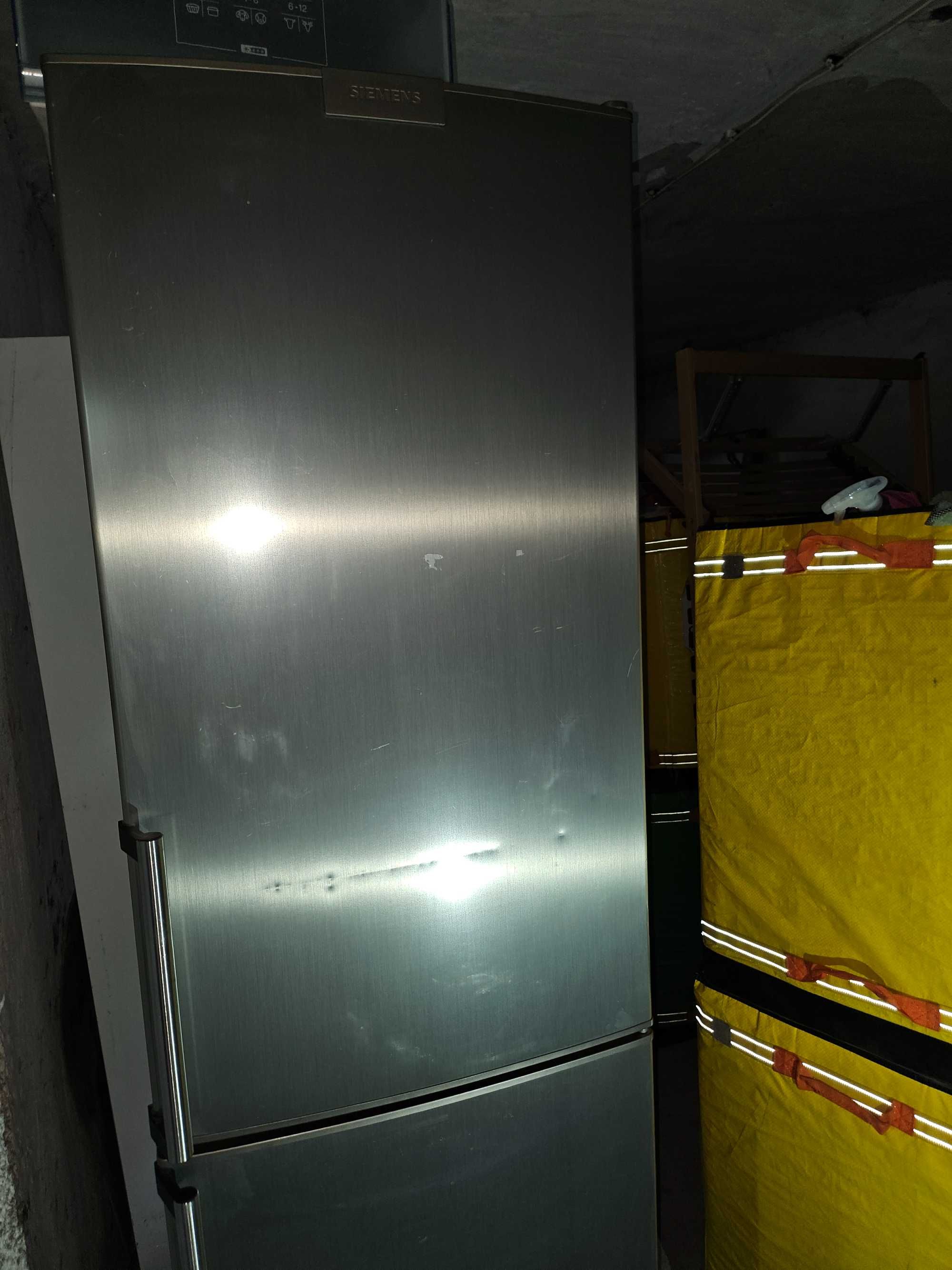Хладилник Siemens с два компресора