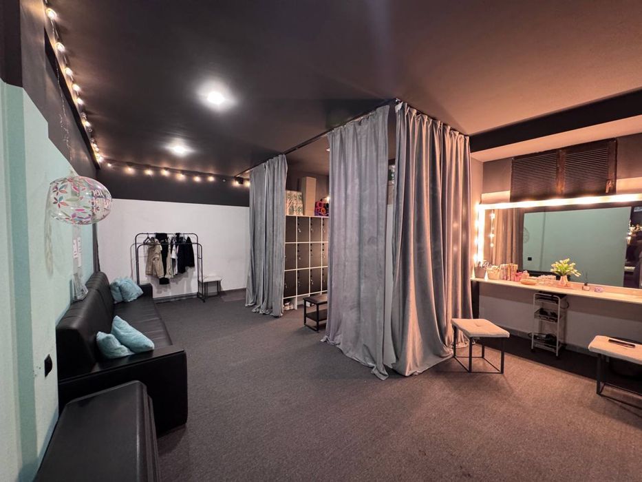 Помещение в аренду под офис 100 м² цоколь, по ул. Глинка