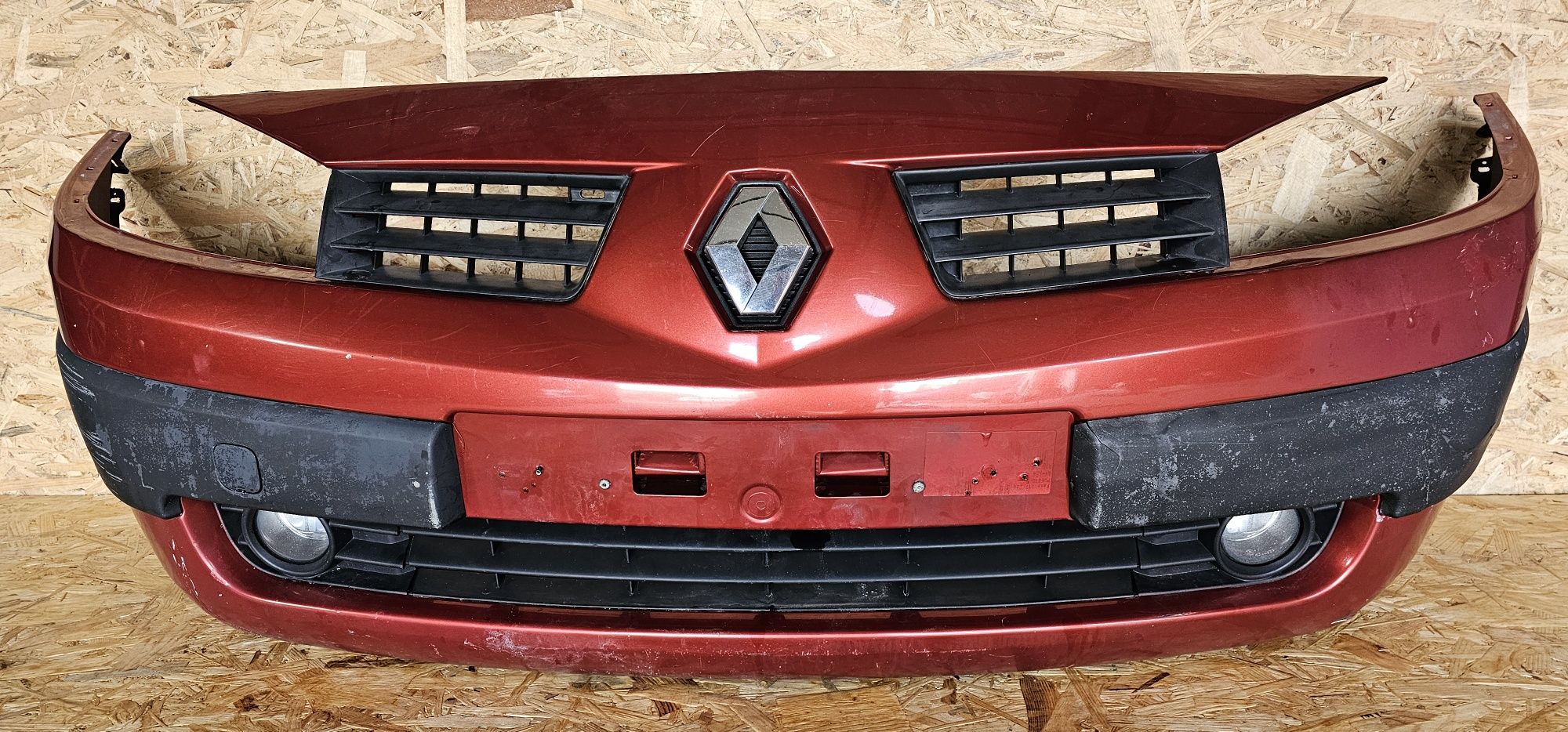 Bară față Megane 2 model 02-2006 Originale Complete cu urme de uzură