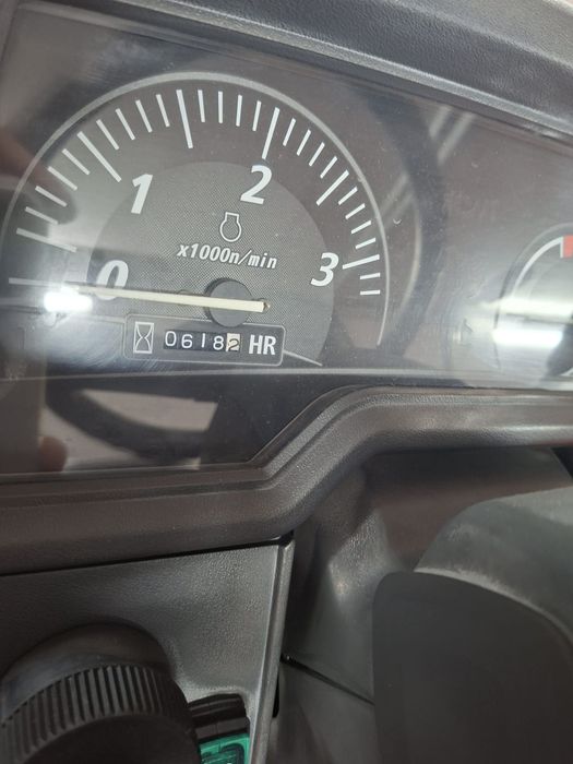 Tractor japonez kubota KT 285 4x4 model 2016