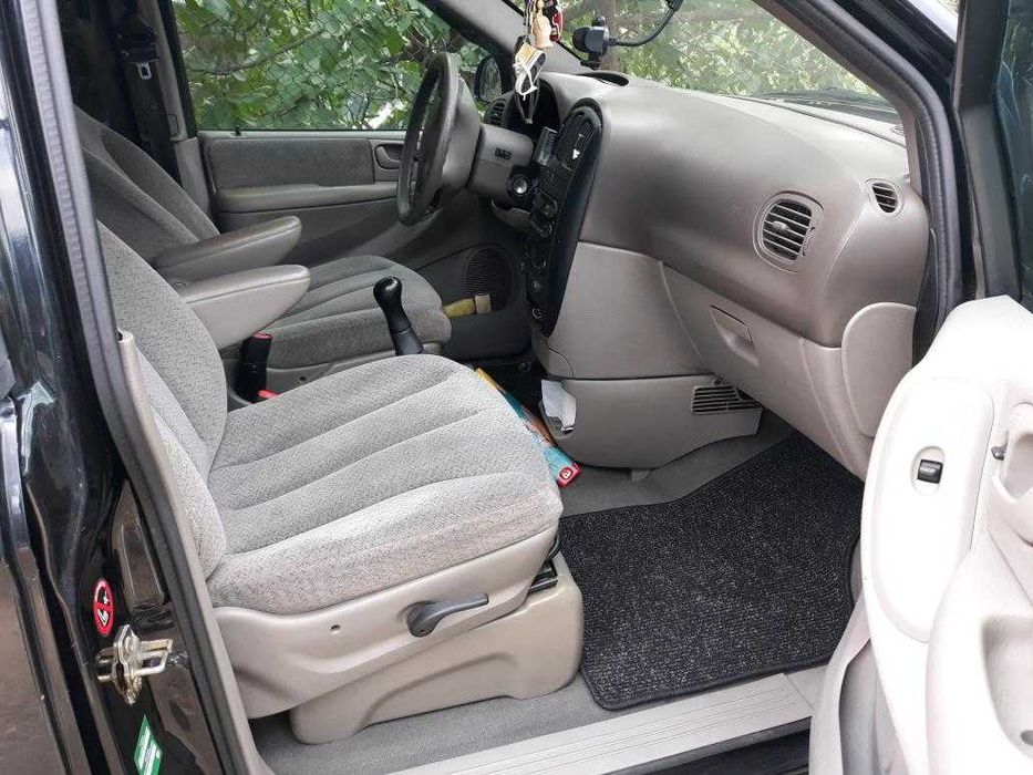 Vand Chrysler Grand Voyager