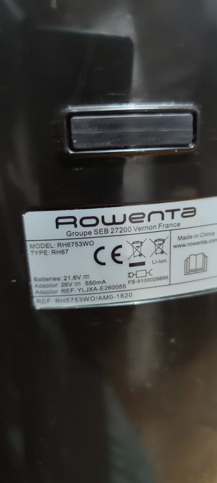 Aspirator vertical Rowenta