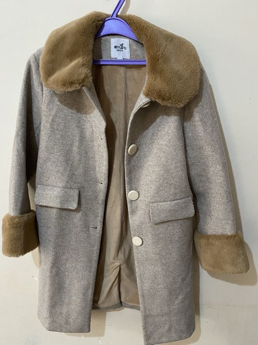 Безторг . Новая  осеннее  женское  пальто .