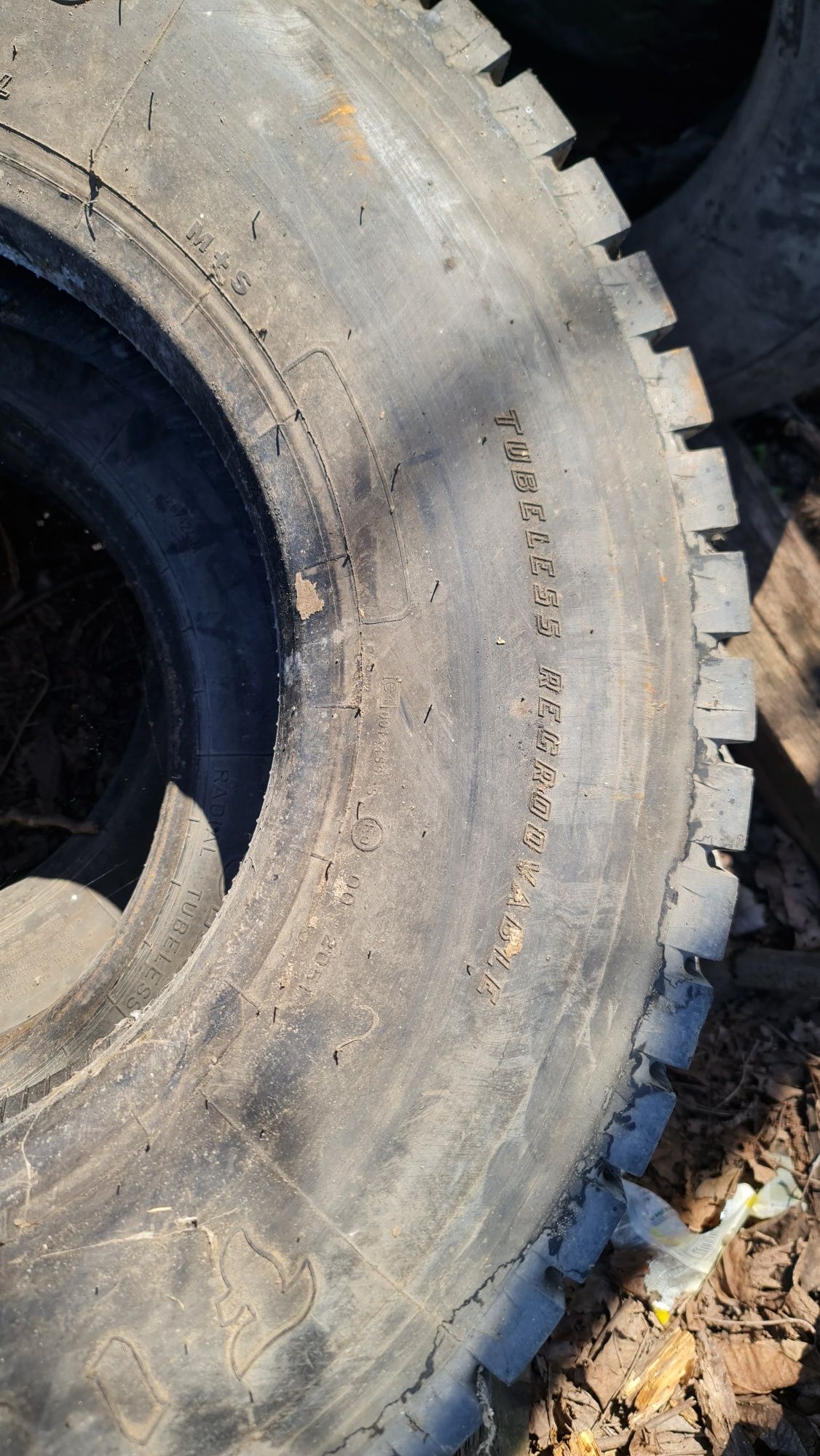 Тежкотоварни гуми  FIRESTONE FD 600  9.5R17.5