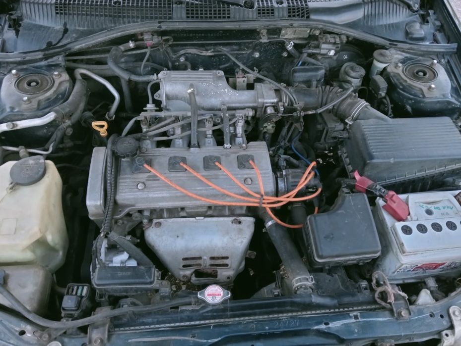 Tayota carina e в хорошем состоянии