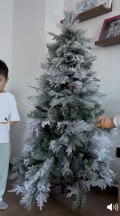 Елка новогодняя с напылением