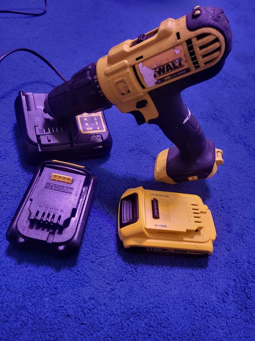 Vând bormașini Makita și Bosch noi la 110 volți