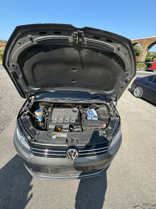 Vw Touran 1.6tdi 105hp НА ЧАСТИ