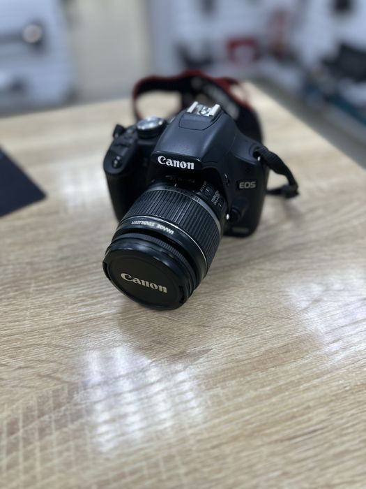 Зеркальный фотоаппарат Canon EOS 500D