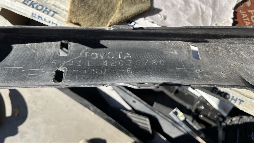 Лип Toyota RAV4 (2015-2018) 2бр.