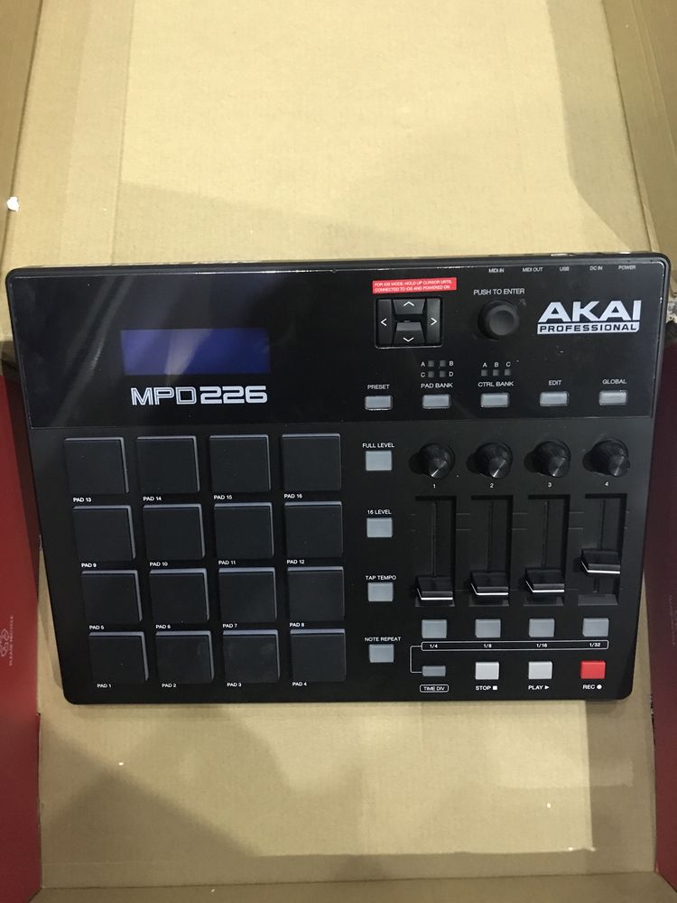 Mixer,Controler akai MPD226