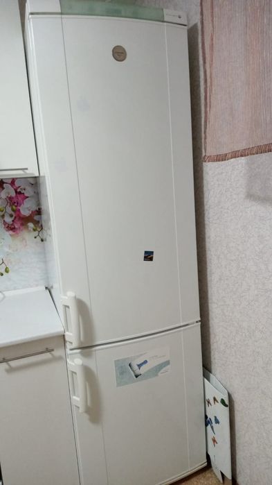 Продам холодильник срочно!