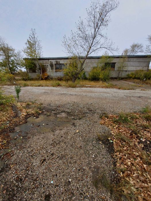 Здание бывшего Подсобного хозяйства